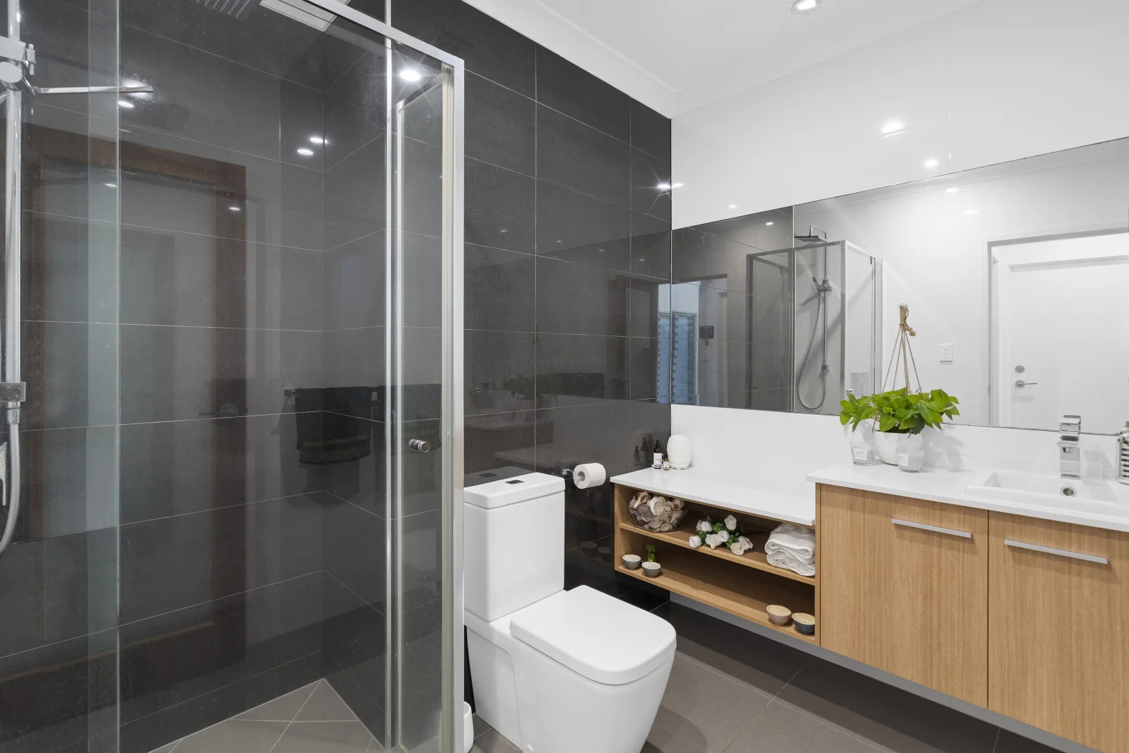 Additional image 32 of 41 Cova Boulevard, Hope Island QLD 4212