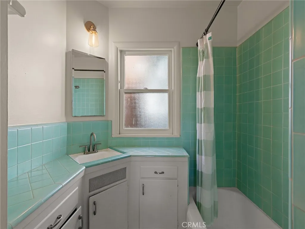 Additional image 82 of 2108 Grandview Avenue, Manhattan Beach, CA 90266