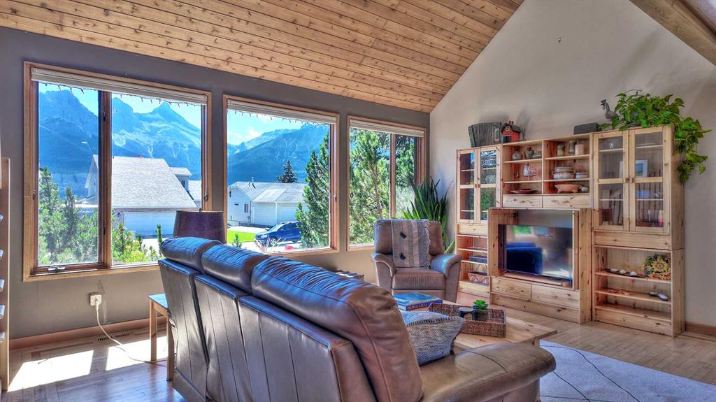 Additional image 4 of 226 Lady Macdonald Drive, Canmore, AB, T1W1H3