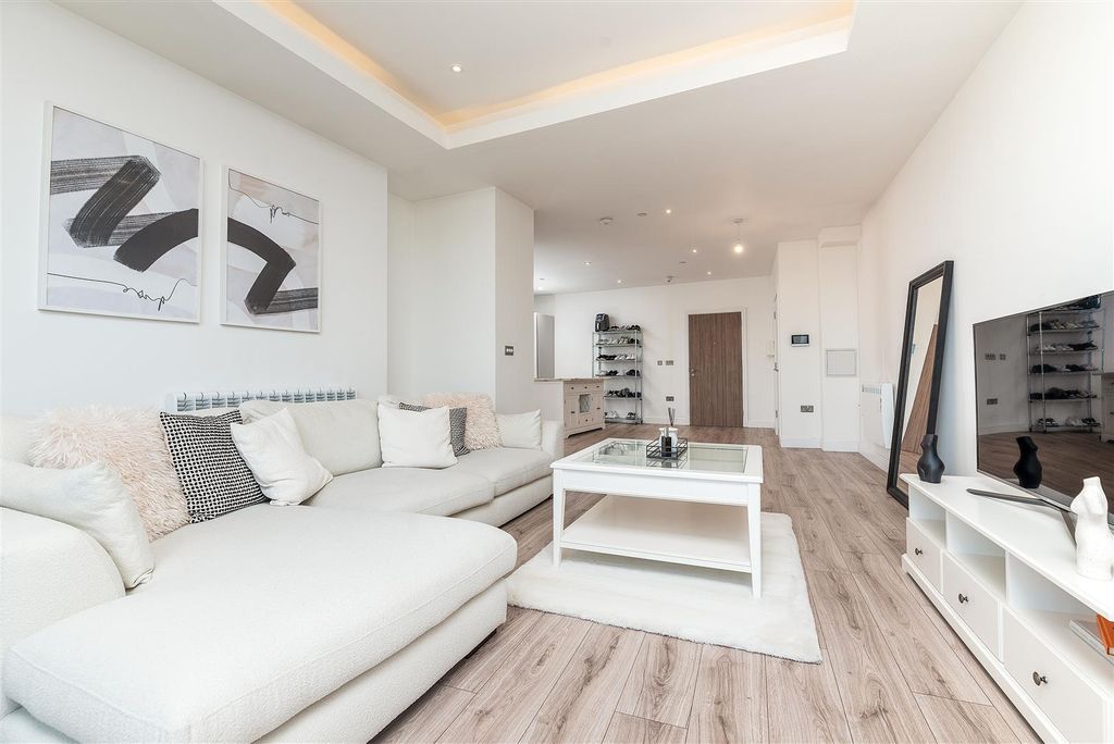 Additional image 8 of 1 bed flat for saleThe Waterside Apartments, West Bridgford NG2