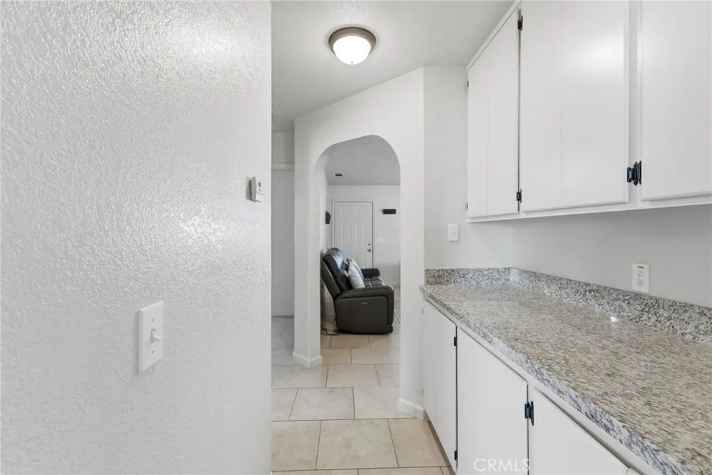Additional image 97 of 12419 Pawnee Rd, Apple Valley, CA 92308