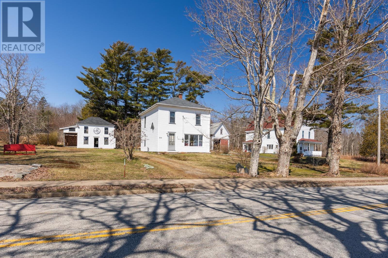 2141 Highway 203