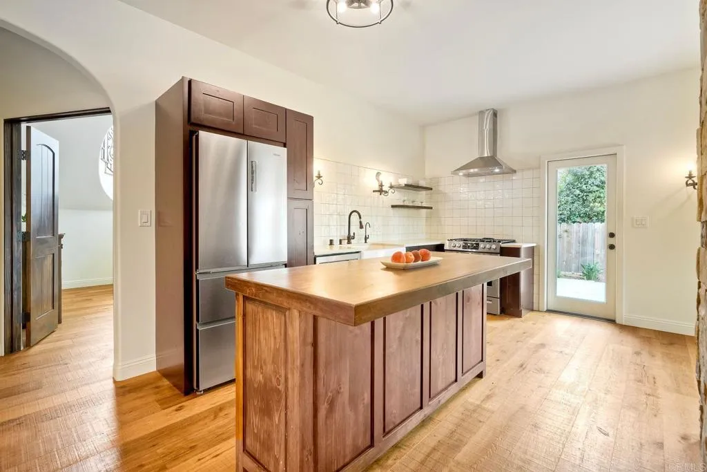 Additional image 80 of 1007 Eolus Avenue, Encinitas, CA 92024
