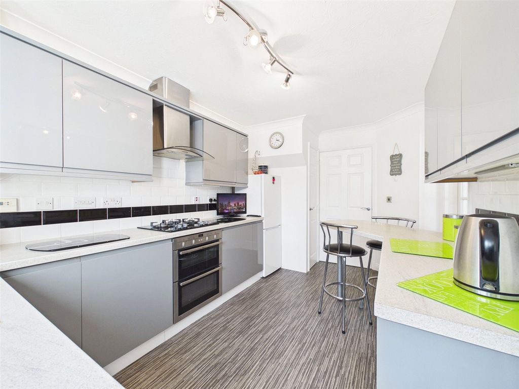 Additional image 3 of 4 bed detached house for saleElizabeth Road, Bude, Cornwall EX23