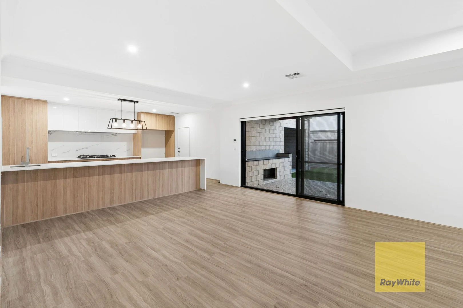Additional image 16 of 5 - 5A Sampson Close, Kalamunda WA 6076