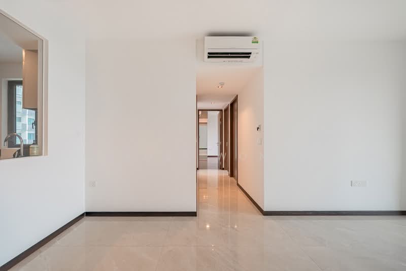 47 Normanton Park photo 2