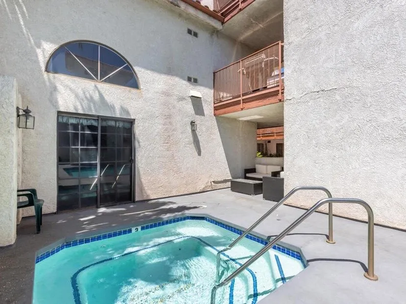 Additional image 80 of 7625 Reseda Blvd Unit 202, Reseda, CA 91335