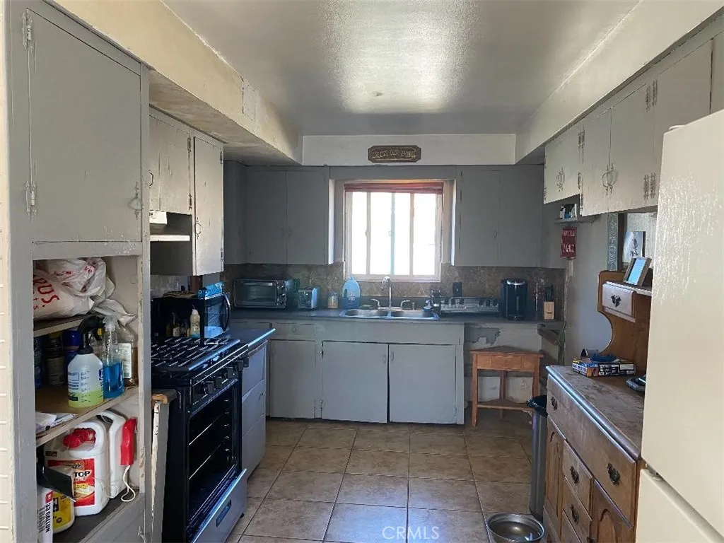 Additional image 15 of 3378 W Ramsey St, Banning, CA 92220