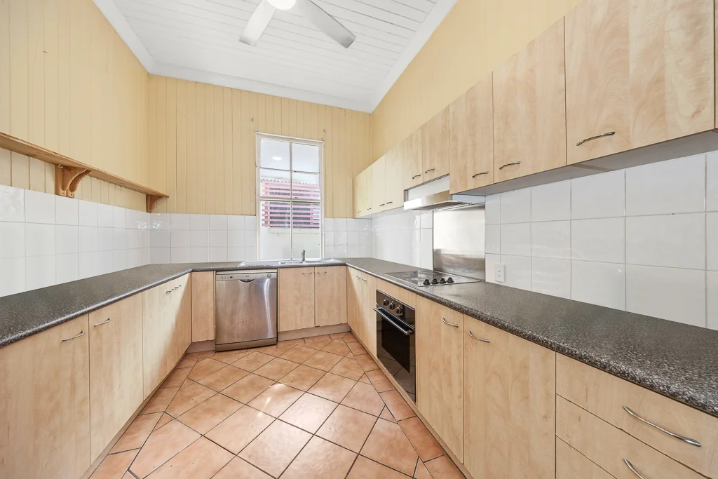 Additional image 3 of 551A Vulture Street, East Brisbane QLD 4169