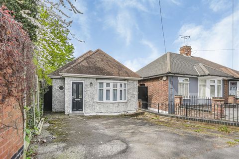 Drysdale Avenue, North Chingford E4