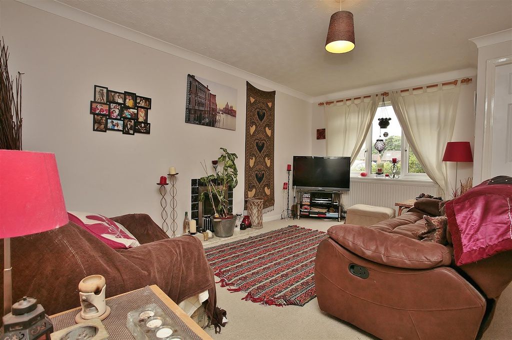 Additional image 6 of 4 bed semi-detached house to rentBrowns Close, Oxford OX2