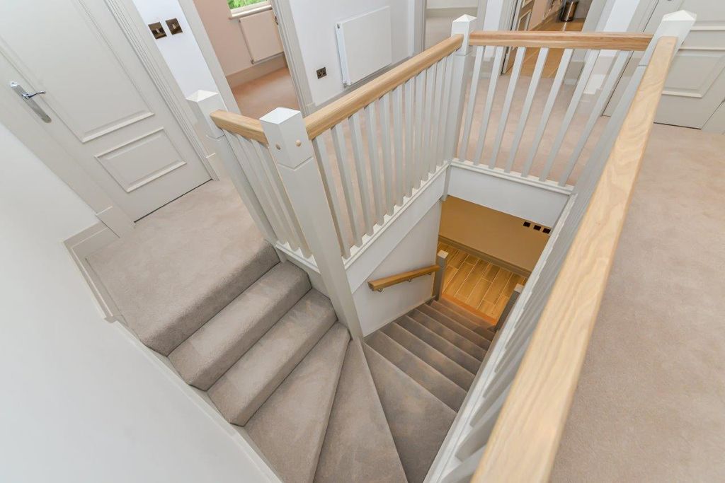 Additional image 6 of 6 bed detached house to rentClaremont Gardens, Norfolk Road, Edgbaston, Birmingham B15