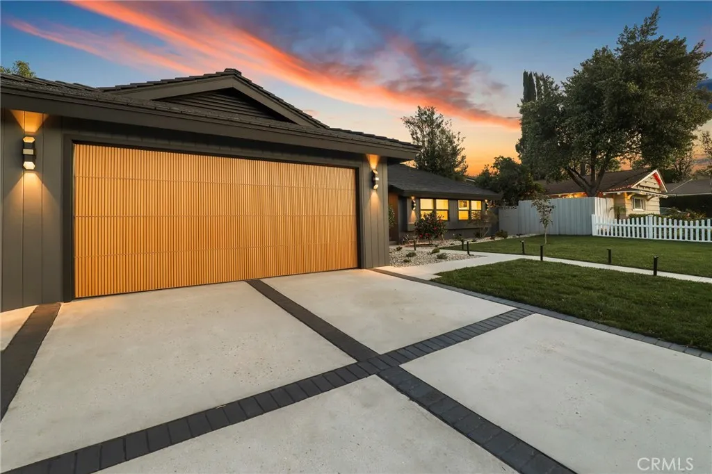 Additional image 91 of 23856 Aetna St, Woodland Hills, CA 91367