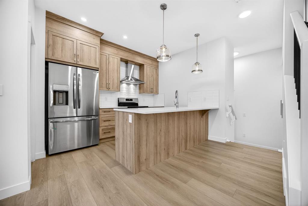 Additional image 5 of 338 Alpine Boulevard SW, Calgary, AB, T2Y 0Y4