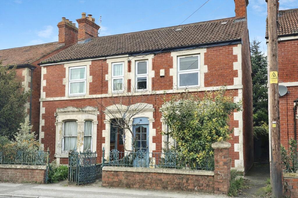 West End, Westbury
