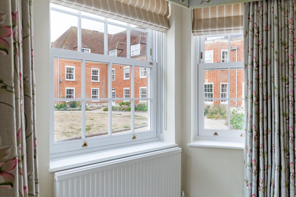 Additional image 5 of 1 bed flat for saleThe Close, Salisbury SP1