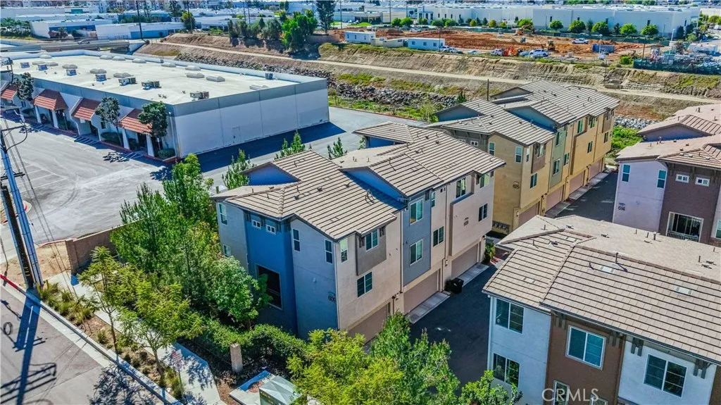 Additional image 82 of 609 Savi Unit 101, Corona, CA 92878
