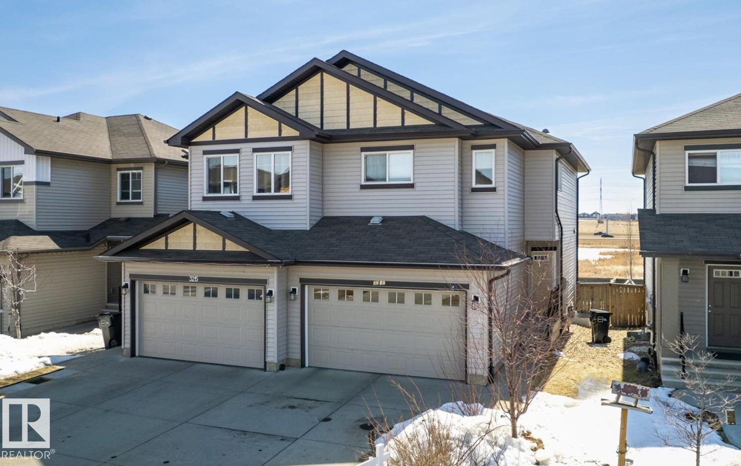 3217 11 AV NW