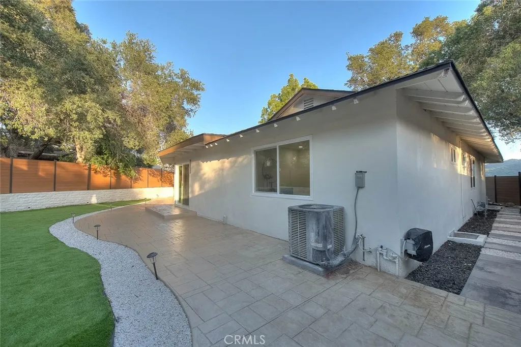 Additional image 141 of 4040 Lehman Rd, La Crescenta, CA 91214