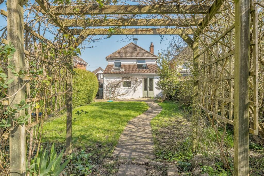 Additional image 2 of Windsor Crescent, Frome, BA11