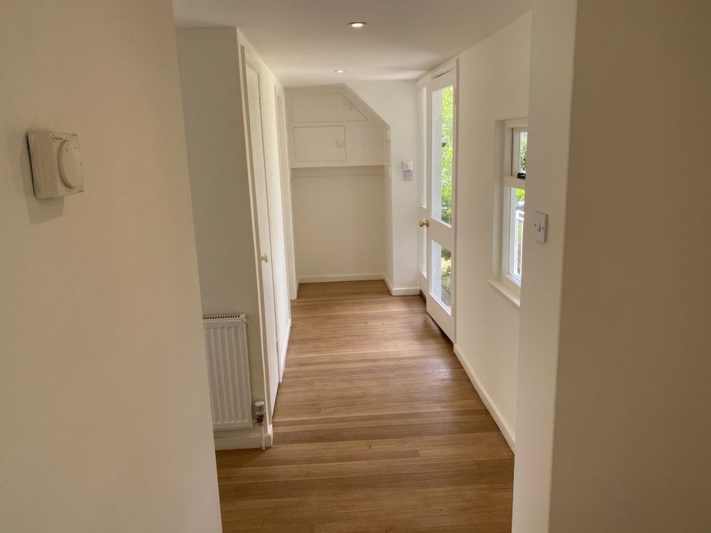Additional image 5 of 3 bed flat to rentTerwick Lane, Rogate, Petersfield, Hampshire GU31