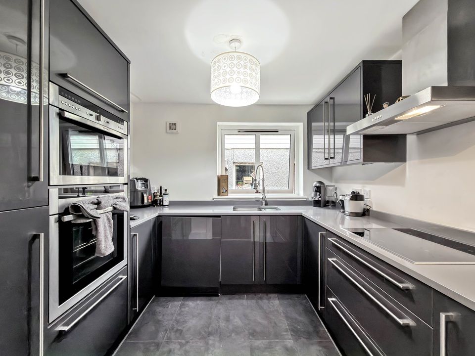 Additional image 5 of 2 bed flat for saleGeorge Street, Oban, Argyll, Oban PA34