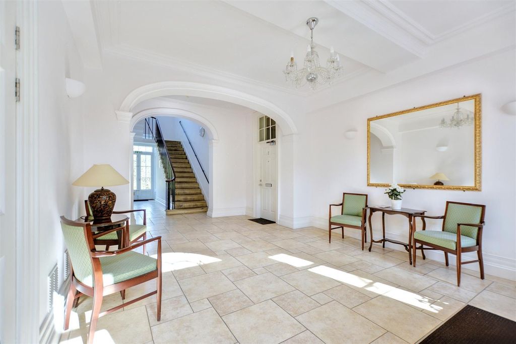 Additional image 8 of 3 bed flat to rentTown Street, Bramcote, Nottingham NG9
