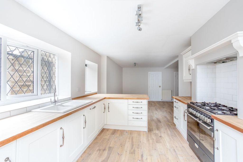 Additional image 3 of 4 bed terraced house to rentOddfellows Mews, Church Street, Pateley Bridge, Harrogate HG3