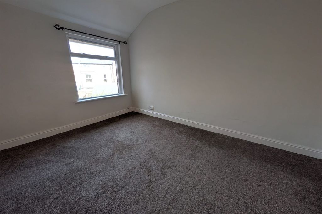 Additional image 5 of 2 bed semi-detached house to rentEatons Road, Stapleford NG9