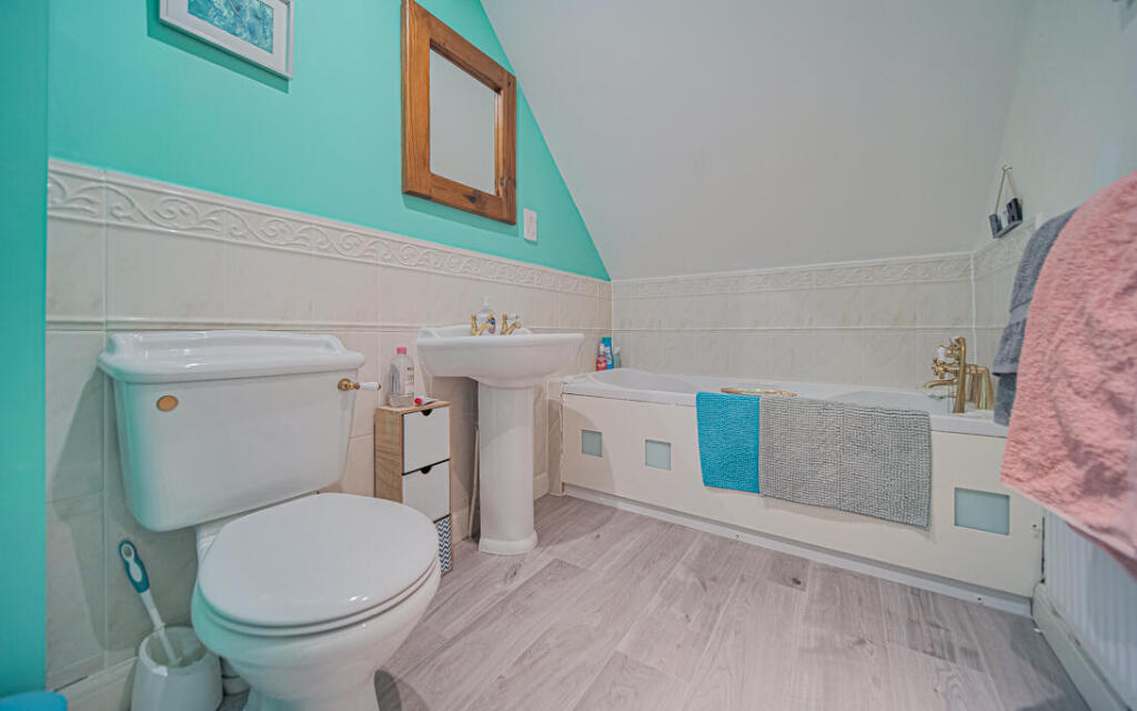 Additional image 24 of St Georges Place, Semington