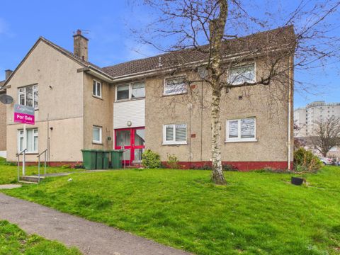 Blackbraes Road, Calderwood, East Kilbride G74
