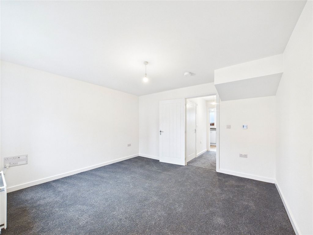 Additional image 2 of 3 bed semi-detached house to rentKestrel Drive, Leiston, Suffolk IP16