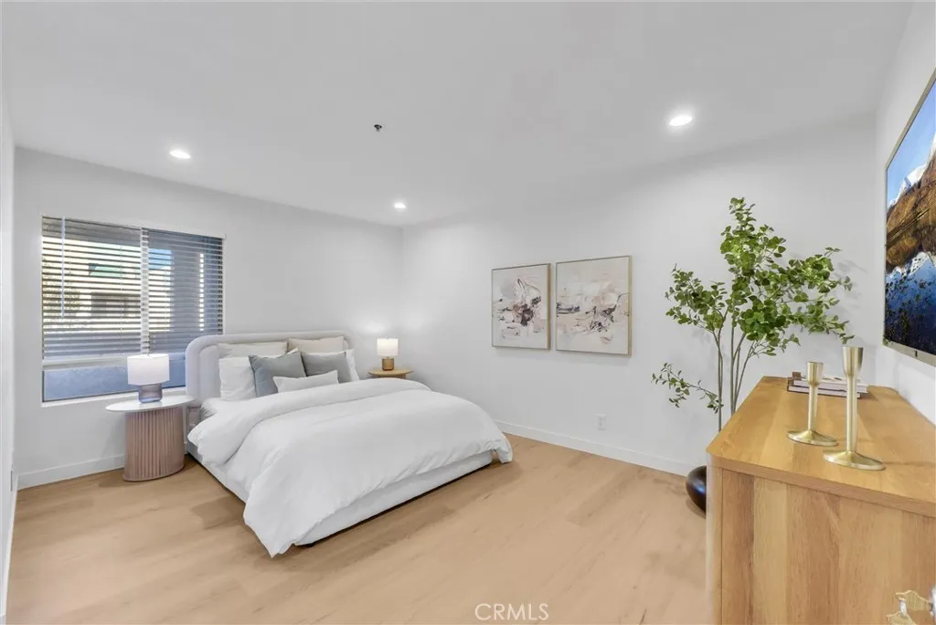 Additional image 17 of 12121 Centralia Street Unit 302, Lakewood, CA 90715