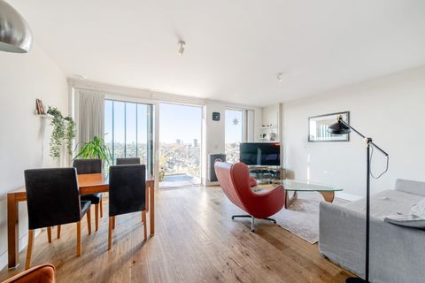 Central Avenue, Fulham, London SW6