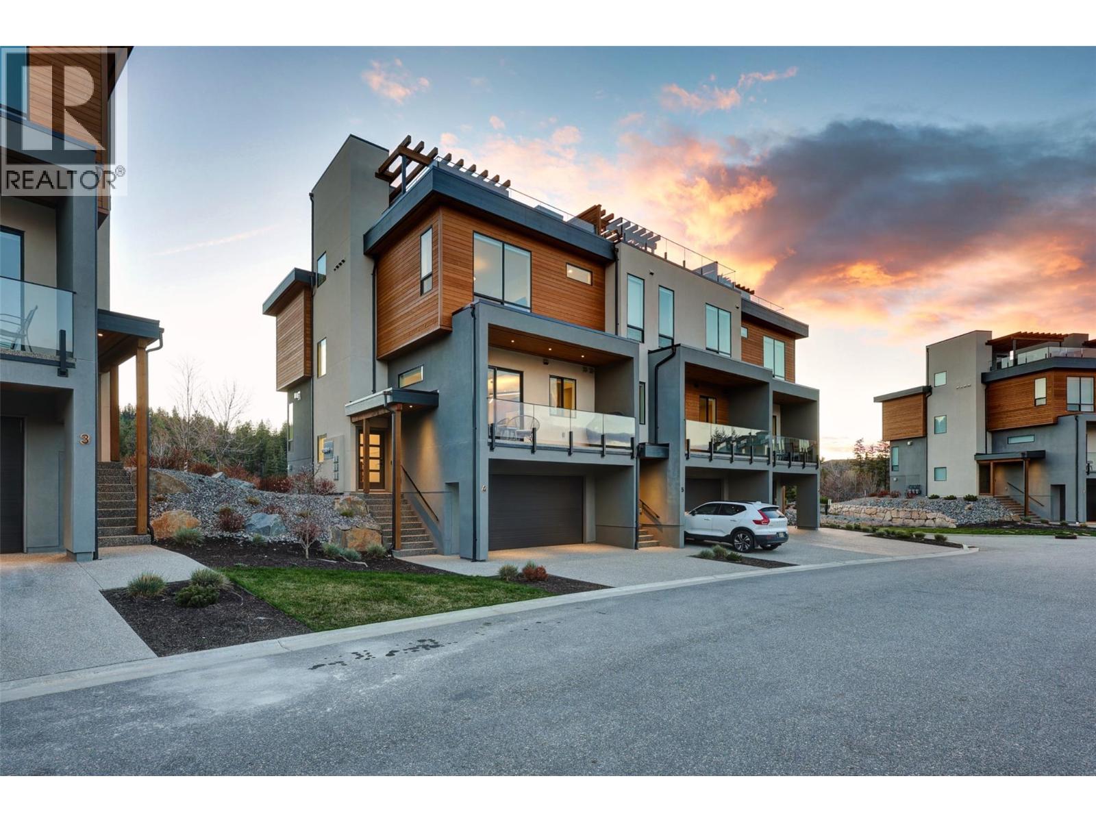 105 Predator Ridge Drive Unit# 4