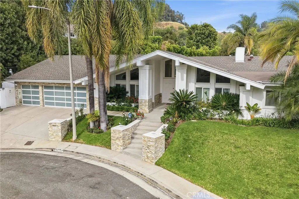 Additional image 30 of 9867 Whitwell Dr, Beverly Hills, CA 90210