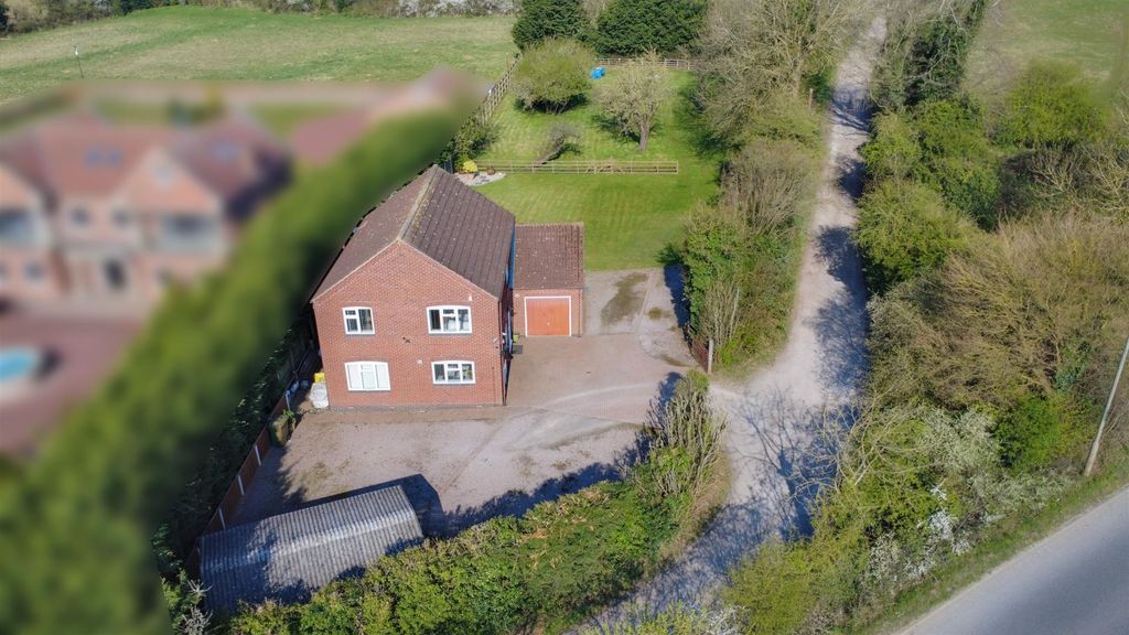 Additional image 47 of 3 bed detached house for saleBilborough Road, Nottingham NG8
