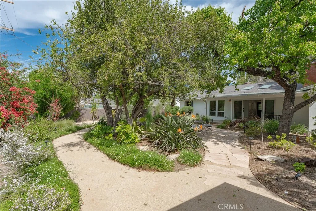 Additional image 90 of 5319 Penfield Avenue, Woodland Hills, CA 91364
