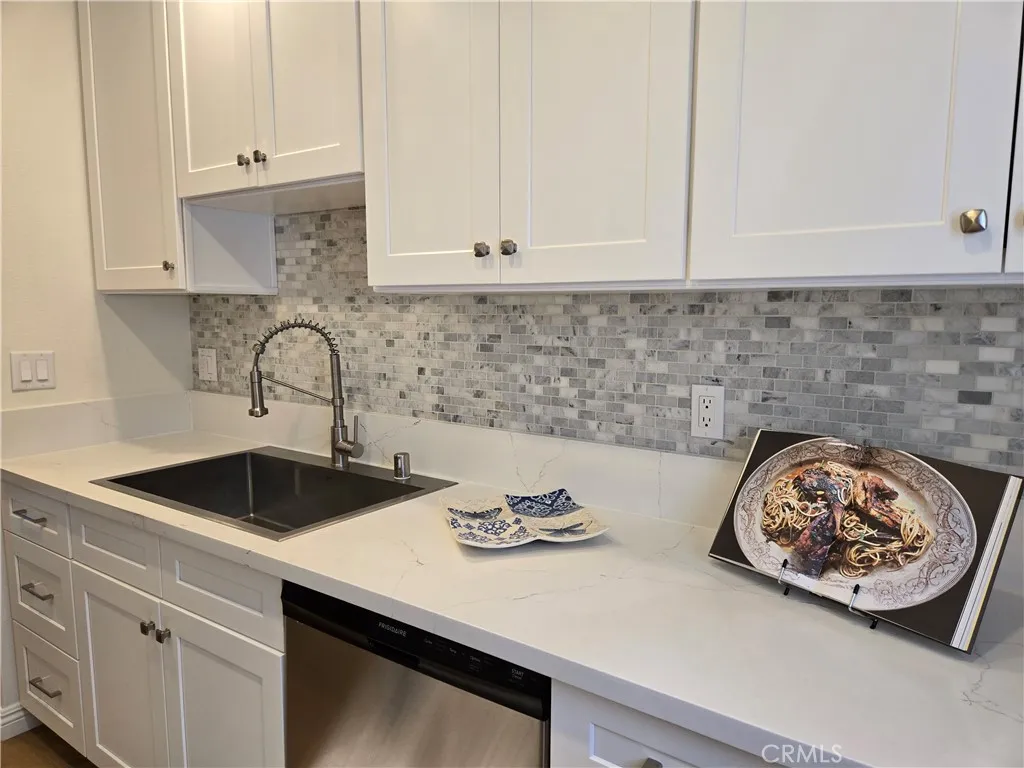 Additional image 42 of 11311 Tampa Avenue Unit 46, Porter Ranch, CA 91326