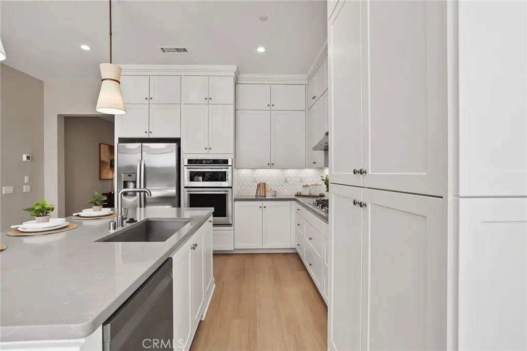 Additional image 17 of 130 Donati, Irvine, CA 92602