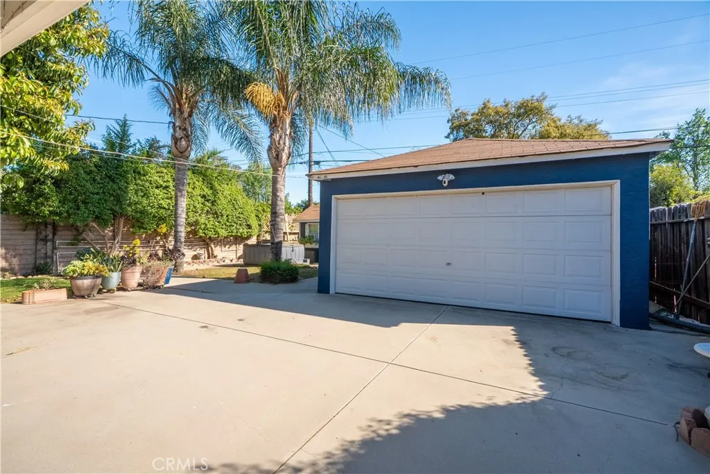 Additional image 50 of 17504 Hamlin St, Van Nuys, CA 91406