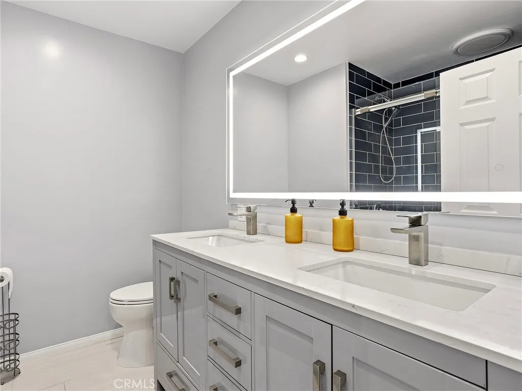 Additional image 111 of 1426 E Tujunga Avenue, Burbank, CA 91501