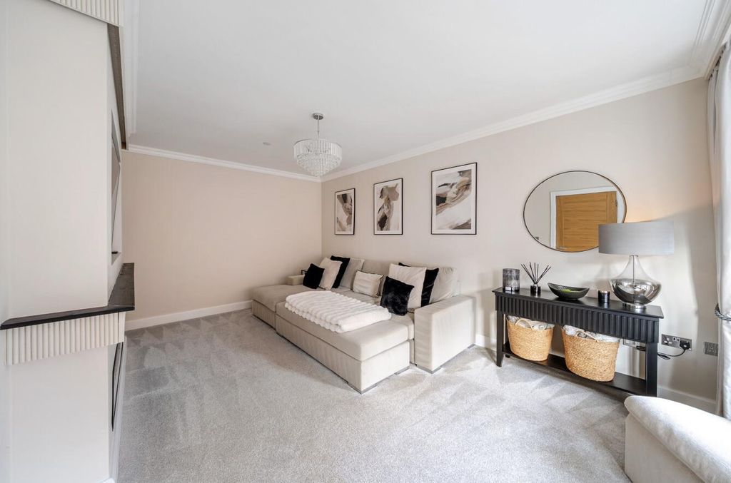 Additional image 16 of 4 bed semi-detached house for saleMillwood Gardens, Killay, Swansea SA2