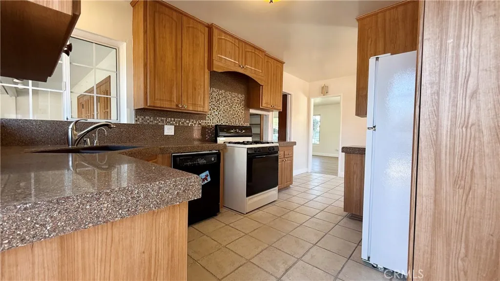Additional image 37 of 1048 E 45th Way, Long Beach, CA 90807