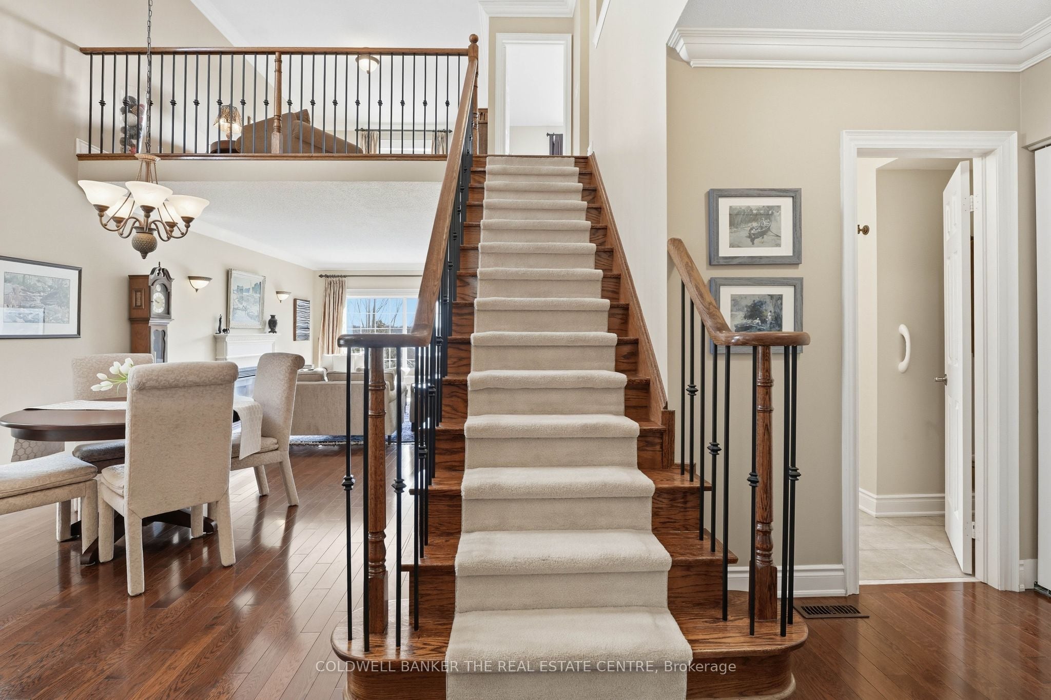 Additional image 3 of 401 Terry Carter Crescent, Newmarket, ON, L3Y 9G2