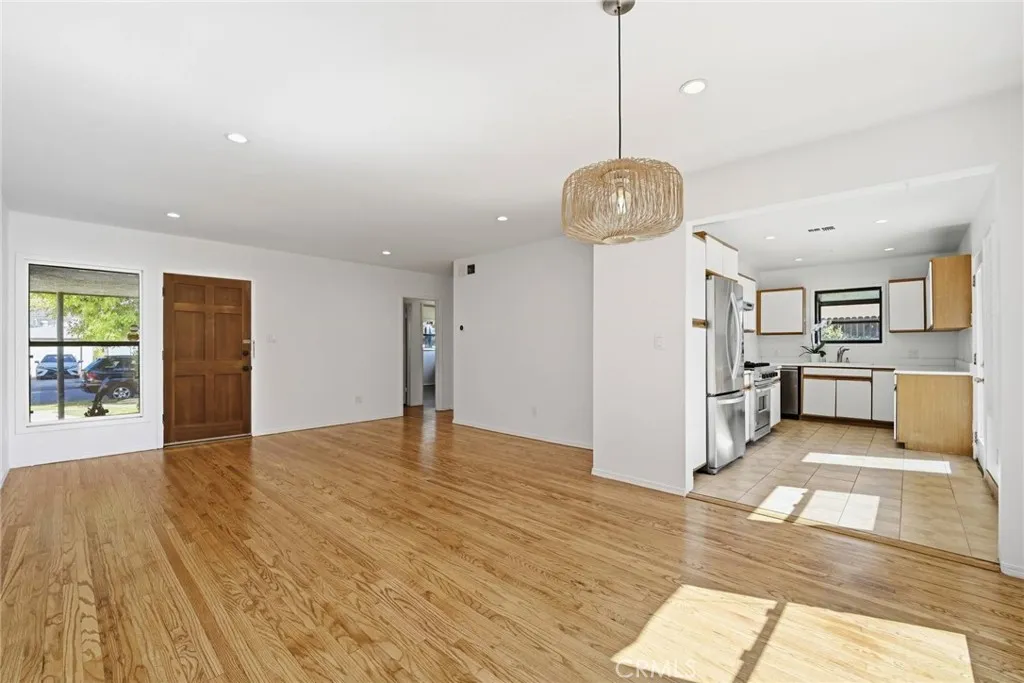 Additional image 7 of 18228 Keswick St, Reseda, CA 91335