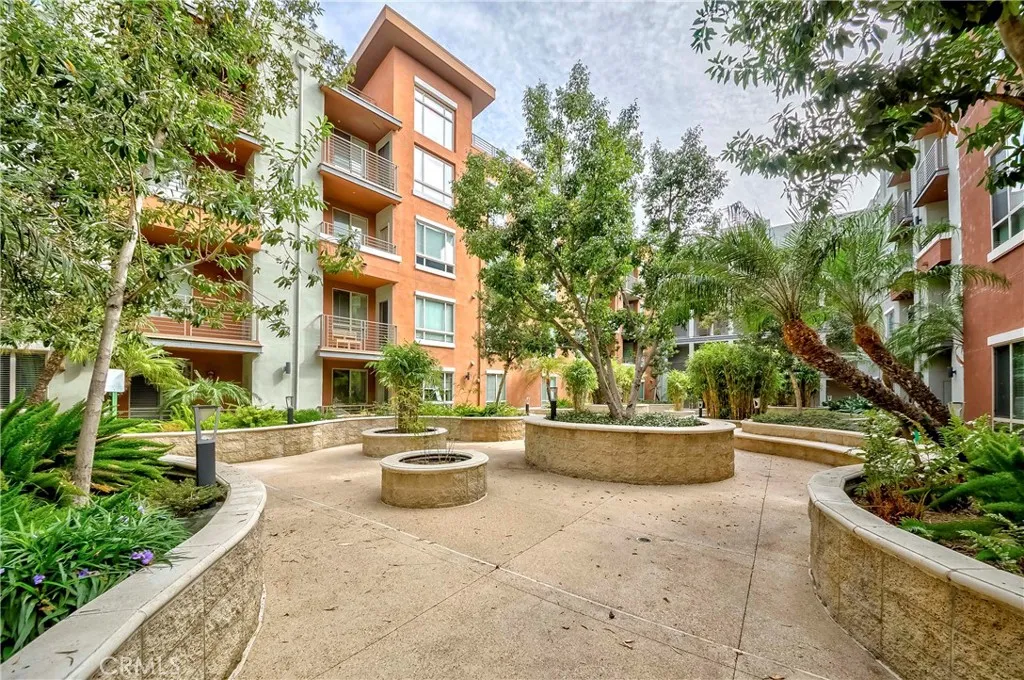 Additional image 82 of 100 S Alameda Street Unit 321, Los Angeles, CA 90012