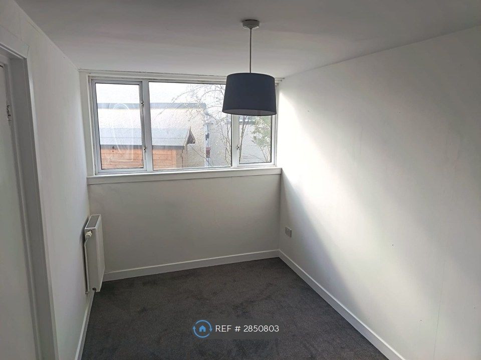 Additional image 9 of 2 bed terraced house to rentBerryhill Road, Glasgow G67