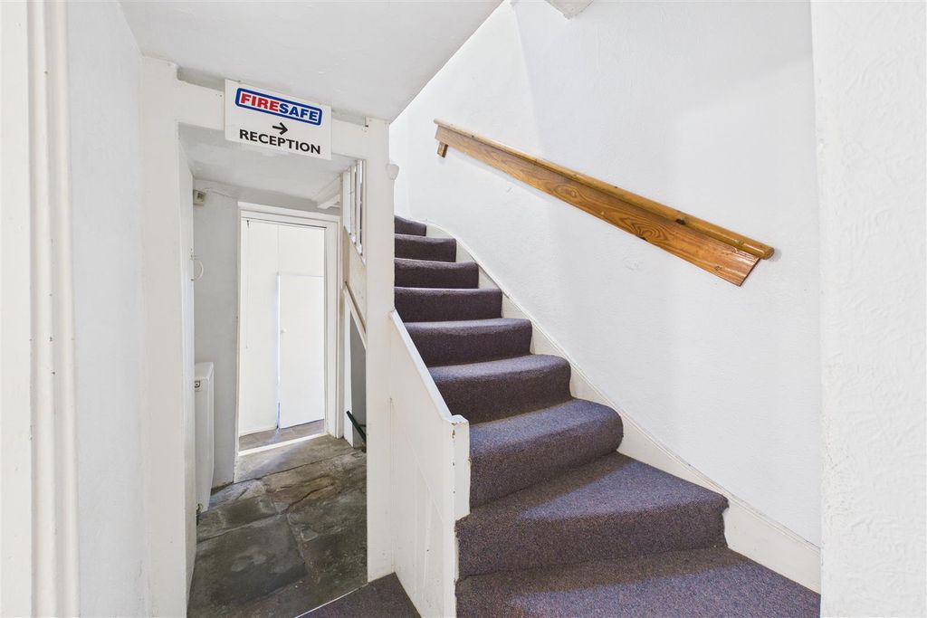 Additional image 17 of 2 bed semi-detached house for saleWaters Lane, Westbury-On-Trym, Bristol BS9