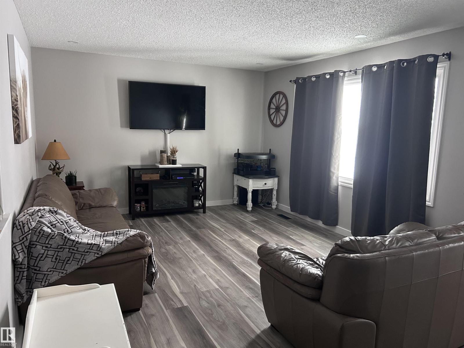Additional image 2 of 4515 54 Avenue, Tofield, AB, T0B4J0